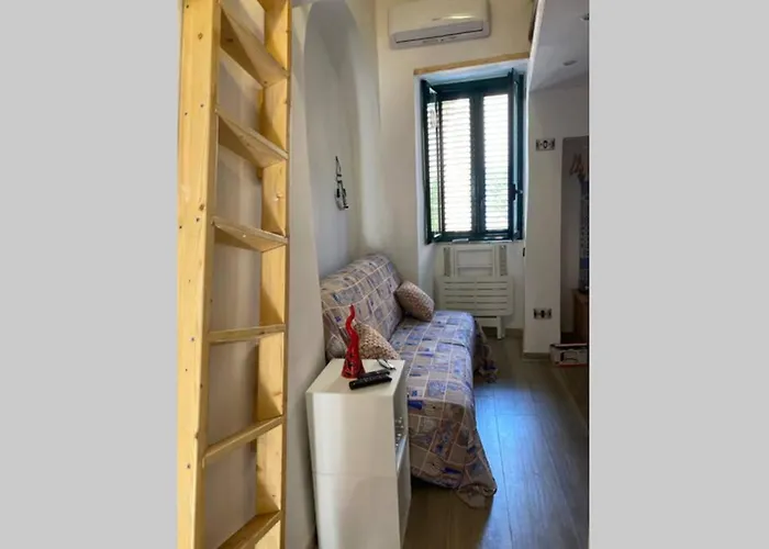 Sandro\'s Studio Vietri Center